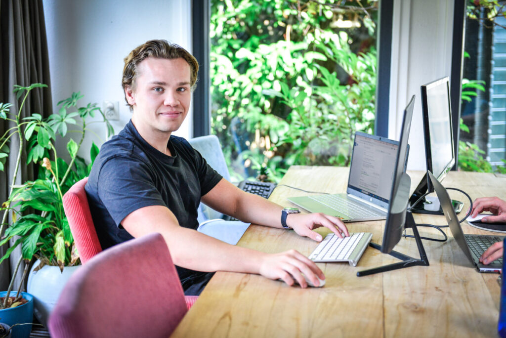 Punthelder SEO-specialist Victor Bos